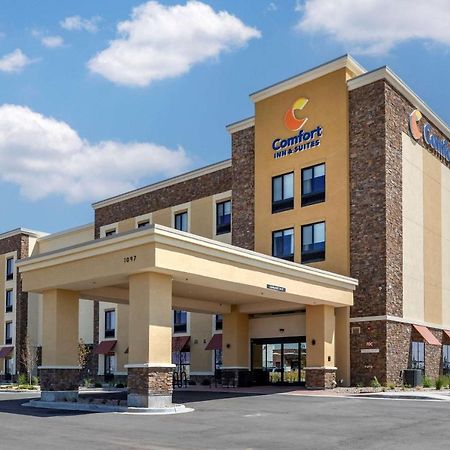 Comfort Inn & Suites Bennett Strasburg 외부 사진