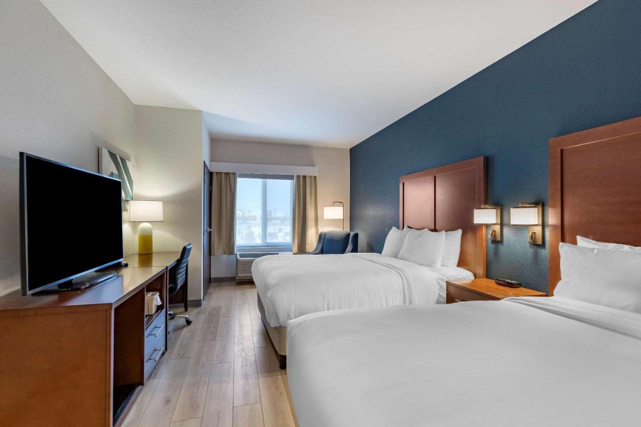 Comfort Inn & Suites Bennett Strasburg 외부 사진